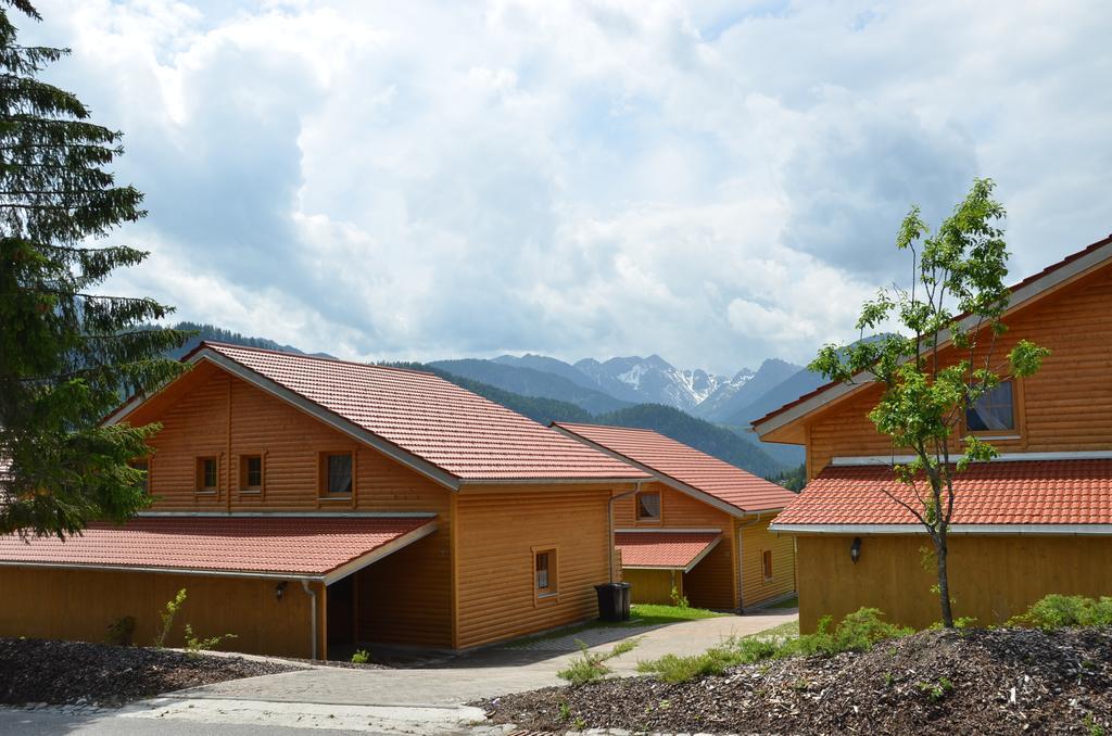 Feriendorf Am Hahnenkamm Reutte Pokoj fotografie